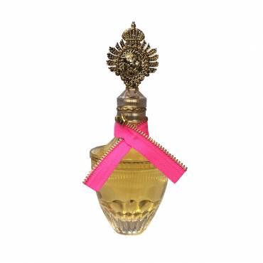Juicy Couture Couture perfume for women, 3.4 Fl Oz, Its chocolate heart only has a bit of jasmine