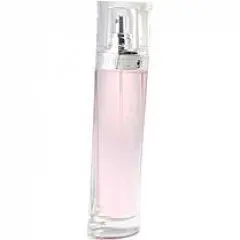 Gloria Vanderbilt Love for Love, Most beautiful Gloria Vanderbilt Perfume with Floral notes Fragrance of The Year