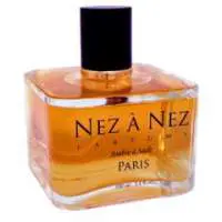 Nez à Nez Ambre à Sade, Most sensual Nez à Nez Perfume with Blackberry Fragrance of The Year