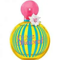 Pussy Deluxe Showcat, Compliment Magnet Pussy Deluxe Perfume with Apple Fragrance of The Year